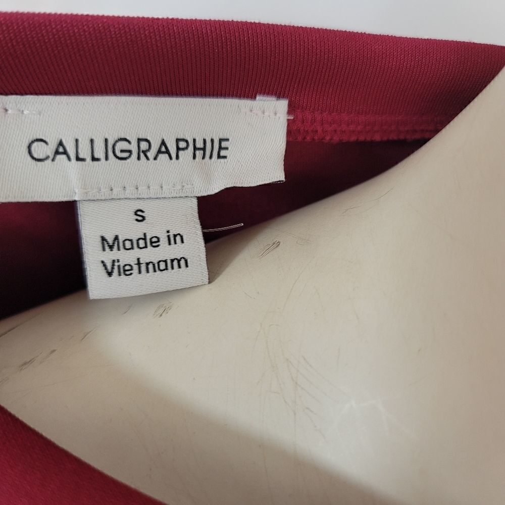 Calligraphie red top  - Picture 10 of 16